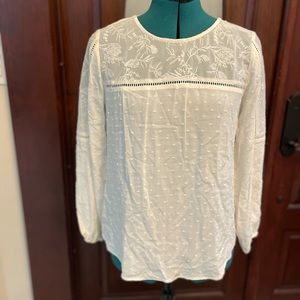 NWT Off White/Cream Blouse. Size Petite Small LOFT